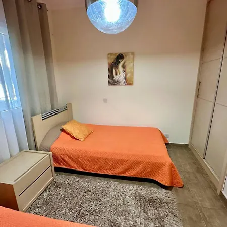 Oasis Near The And Tourist Area Hébergement de vacances Paphos