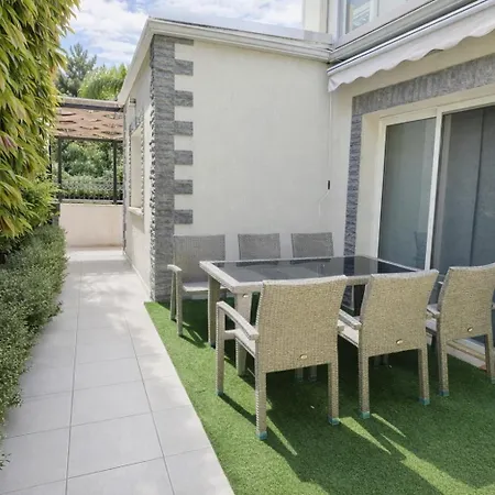 Oasis Near The And Tourist Area Dom wakacyjny